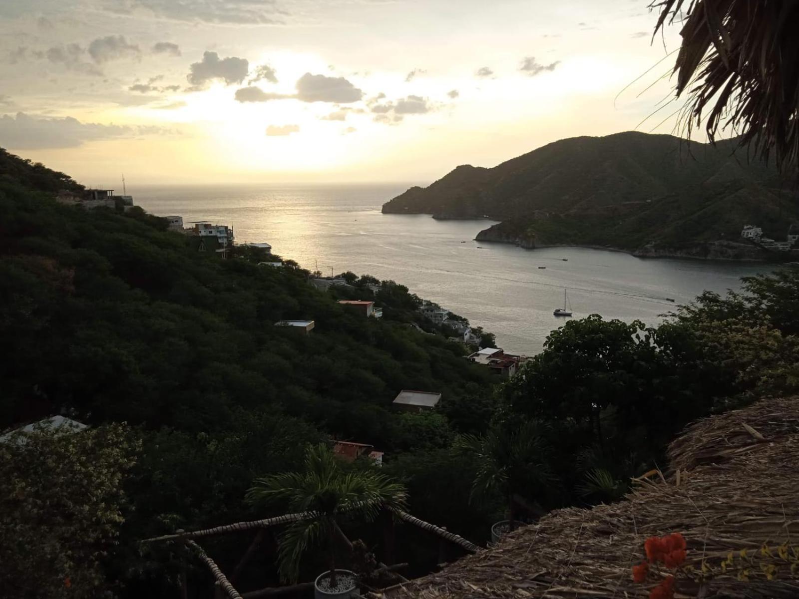 Hostal Casa Horizonte Taganga Exterior photo